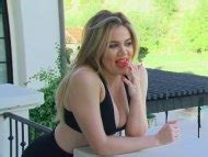 Naked Khloe Kardashian In Keeping Up With The Kardashians