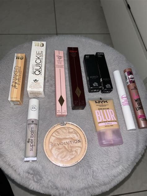 Makeup Set Charlotte Tilbury Naked Nyx Kiko Kaufen Auf Ricardo