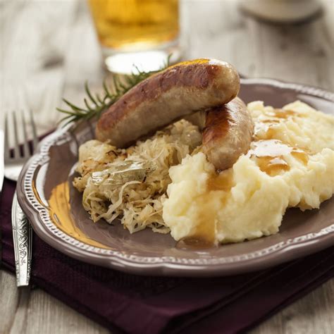 Creamy Amsterdam Mashed Potatoes With Sauerkraut Recipe