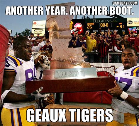 Popular LSU football memes from recent years