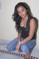 Alisha Hot Photos Stills Gallery At Duniya Pressmeet