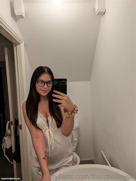 Thiccbunny Nude OnlyFans Leaks Fappening FappeningBook