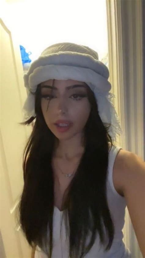 Foto De Nora D Straight Hairstyles Latina Makeup Looks Pretty People