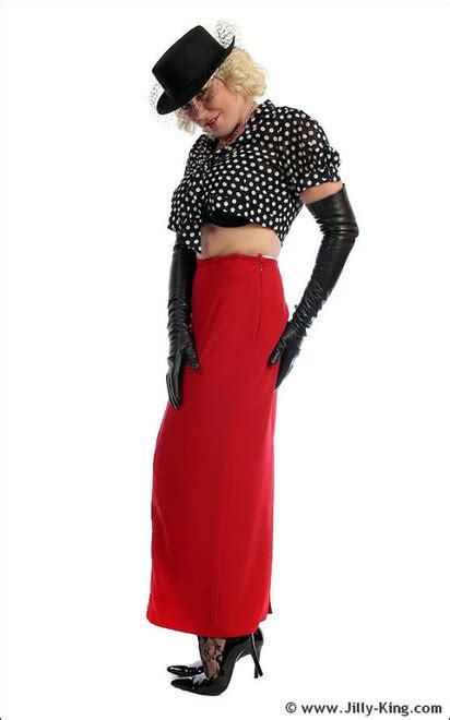 More Of My Favourite Women Glamour Stocking Mistress Jilly King Porn Pic