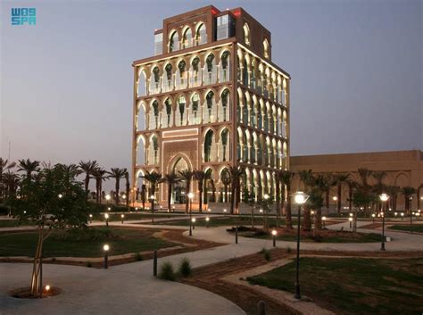 عام جامعة الملك سعود بن عبدالعزيز للعلوم الصحية تنظم برنامج تيدكس