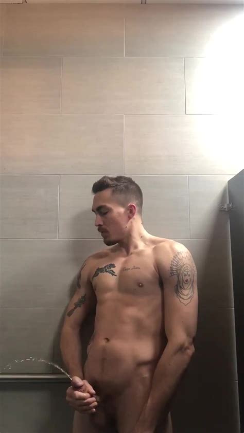 Hot Men Taking A Huge Piss Thisvid