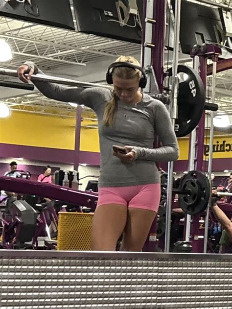 Blonde Gym Girl In Pink Shorts Short Shorts Volleyball Forum