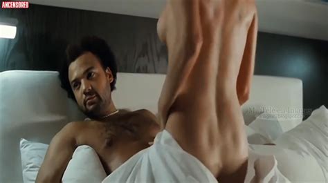 Naked Stéphanie Aubry in Fatal