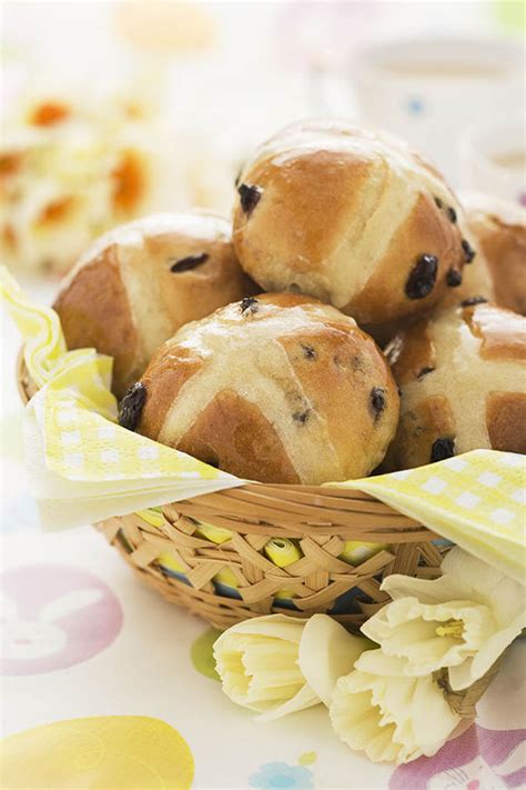 Why Do We Eat Hot Cross Buns At Easter History And Facts Express Co Uk