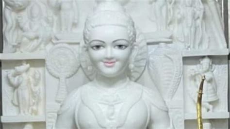 Ayodhya Ram Mandir Ramlalla Picture Of Second Idol Made Of White Stone Surfaced Ramlala New