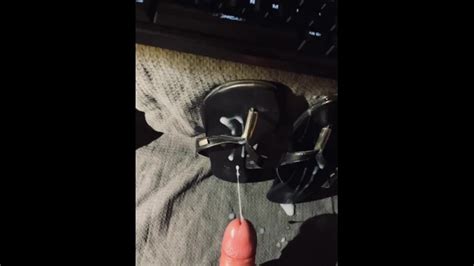 巨大的射精在她的皮革凉鞋上 Pornhub Gay