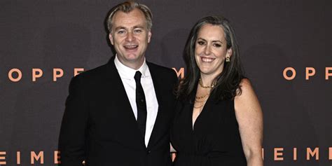 Christopher Nolan walks the red carpet with his wife and children at ...