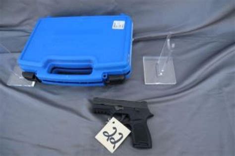 Sig Sauer P250 40 Sandw Cal Pistol As New Live And Online Auctions