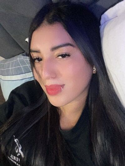 Samanta West Stripchat Webcam Model Profile Free Live Sex Show Cam Joy