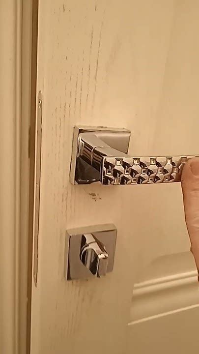 Ремонт магнитной защелки AGB в Санкт-Петербурге - YouTube