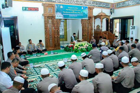 Polda Malut Gelar Isra Dan Miraj Nabi Besar Muhammad Saw