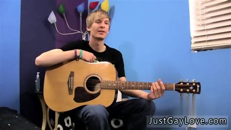 Older Long Haired Naked Men Gay Liam Summers Has An Impressively Long Thin Body