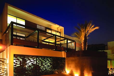 Home Exterior Designs: Lighting Exterior Home Design