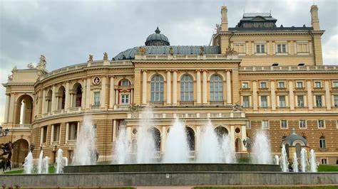 Одеса 💙💛 Великдень 🐇🐰 Пасаж, Дерибасівська, Оперний Театр - YouTube