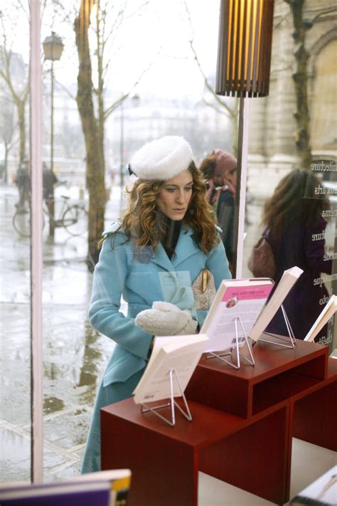 Sex and the City Tι θα φορούσε η Carrie Bradshaw το 2021 VOGUE GR