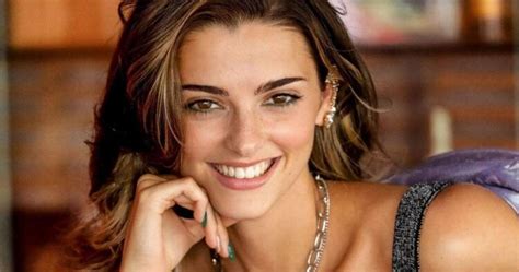 10 Hot Sexy Joana Varzea Aguiar Bikini Pics