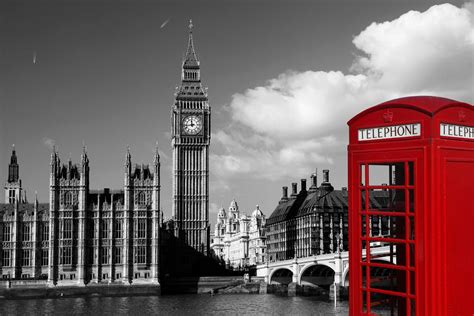 London Calling Print A Wallpaper