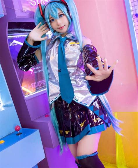 Azure Channn Hatsune Miku Bikini 30P 54MB 沫倪酱