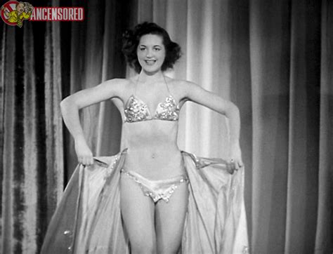 Naked Illona In Ding Dong Night At The Moulin Rouge