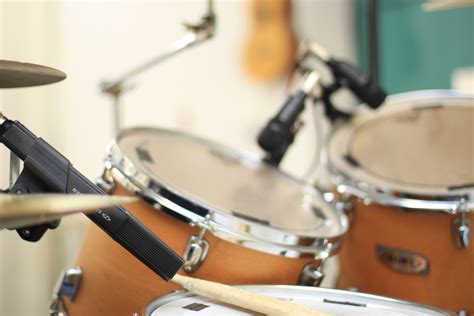 images drum kit drum set drums microphone mike recording