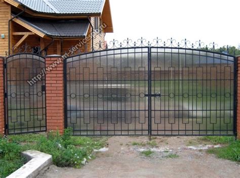 Распашные металлические ворота с калиткой для дачи с установкой ...