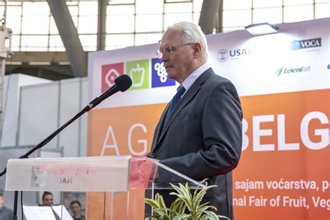 Intense Work On Entering New Markets For The Serbian Fruit And