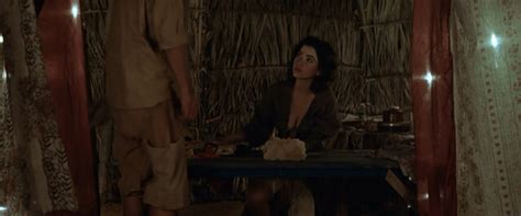Nude Video Celebs Samya De Lavor Nude O Barco
