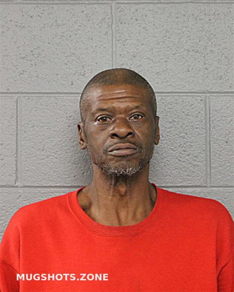 LARRY MOORE 12 19 2022 Chicago Mugshots Zone