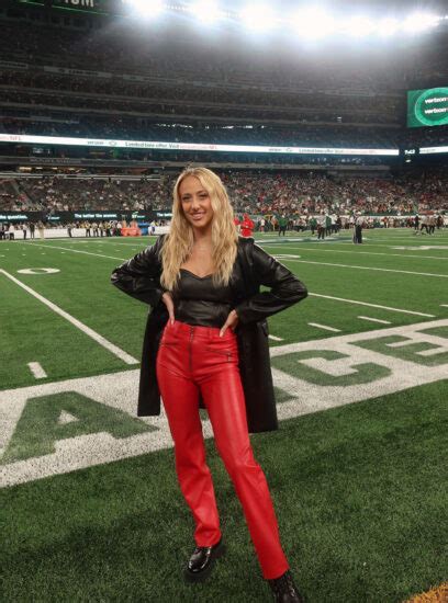 Brittany Mahomes Nude Photos And Sex Tape Leak Scandal Planet