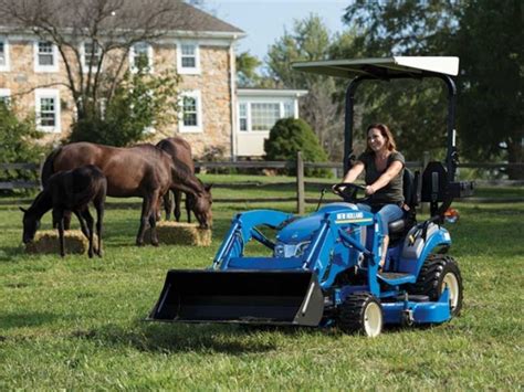 2022 New Holland Workmaster 25S Sub Compact Open Air 100LC Loade