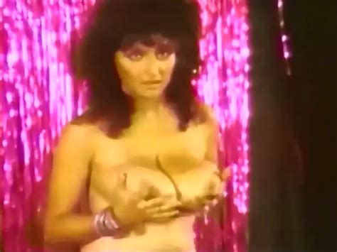 Naked Nikki King In Big Top Cabaret