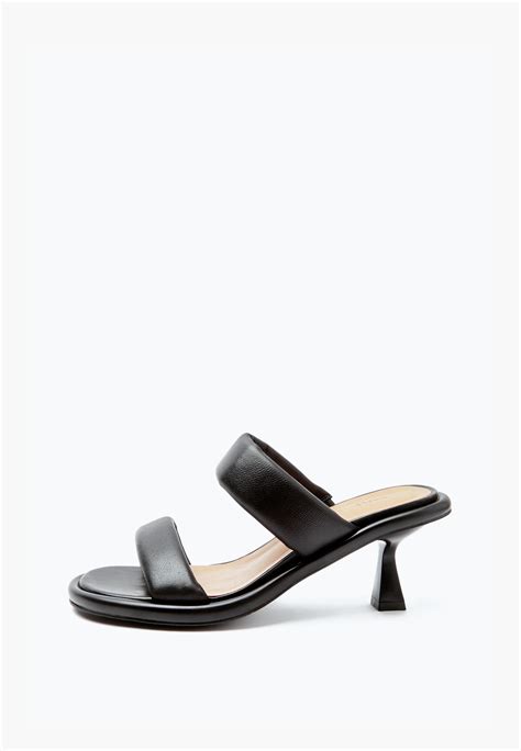 Сабо Mascotte, цвет: черный, MP002XW0Q4H2 — купить в интернет-магазине ...