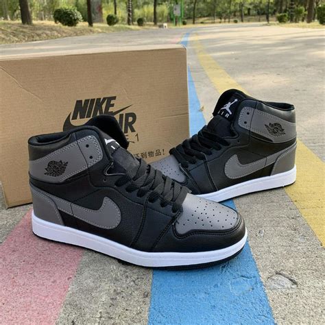 Aj 1 รองเท้าผ้าใบลําลองสําหรับผู้ชายผู้หญิง - hahahao4.th - ThaiPick