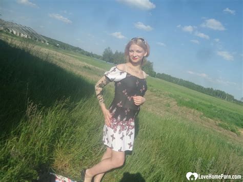 Horny Beauty Showing Her Ass In The Countryside 50 Pics XHamster