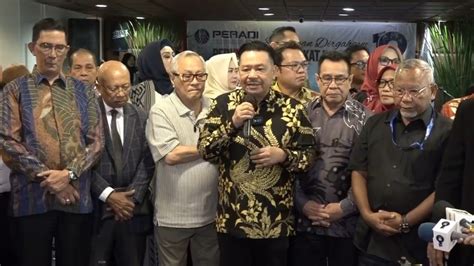 Ketua Umum Dpn Peradi Prof Dr Otto Hasibuan Sh Mm Bersama Para