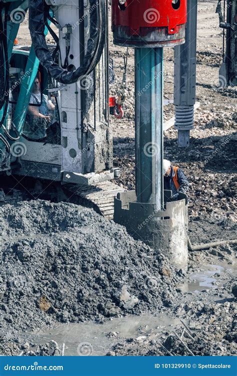 Drilling Rig Making For Deep Foundation Piles Editorial Image Image