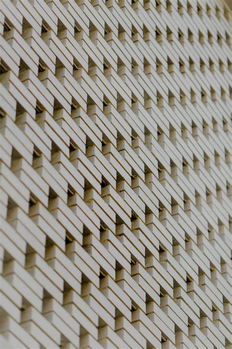 Gallery of Leica Gallery / Format Architecture Office - 15