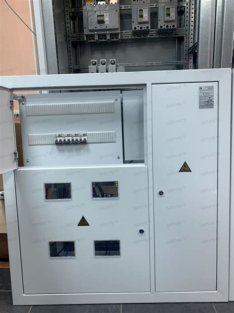 ЩЭ 4 КВАРТИРЫ 50А EKF ЩИТ ЭТАЖНЫЙ V.01 – ЭЛЕКТРОКОМПЛЕКТ