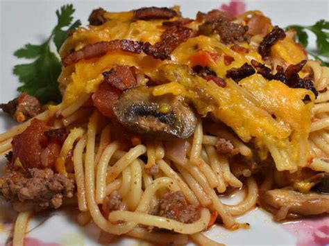 Vintage Easy Dinner Recipes for Families - Retro Housewife Goes Green