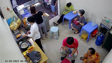 Bánh Mì Nướng Muối Ớt Hằng Anh | Hanoi