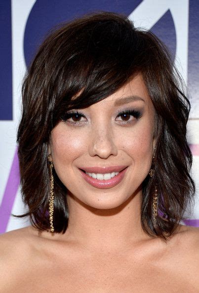 Fabulous Cheryl Burke Bob Hairstyle Employee Engagement Culture How To
