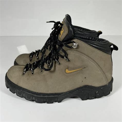 Vintage ACG nike hiking boots Women 8.5 / 7 men... - Depop