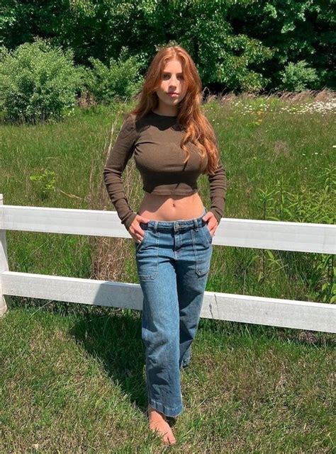 Hot Redhead Girls 49 Pics