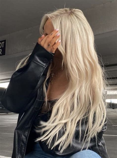 These Are The Best Hair Colour Trends In Platinum Blonde On Long Hair Artofit