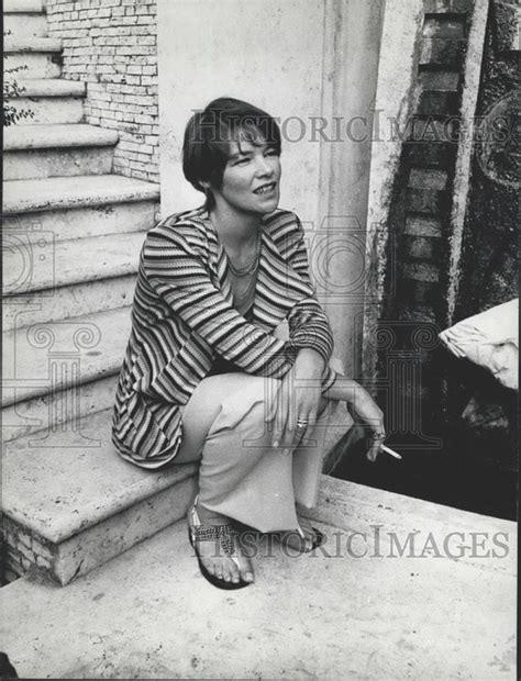 Glenda Jackson Feet
